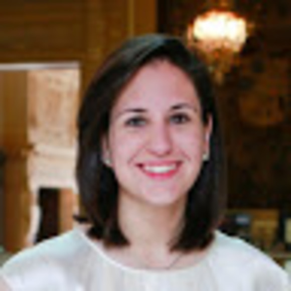 Profile Picture of Alejandra C. salinas (@asalinas26) on Poshmark