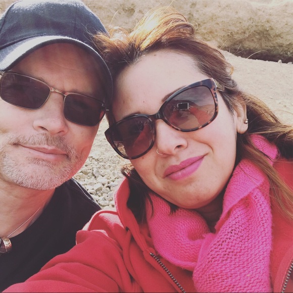 Lucy Barton - Poshmark Profile Picture of Lucy Barton (@sunshinelilo) on Poshmark