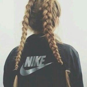 Profile Picture of anneclayton (@anneclayton) on Tiktok