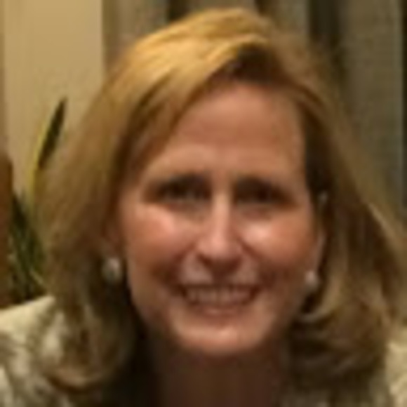 Profile Picture of Sarah Califf (@sccaliff) on Poshmark