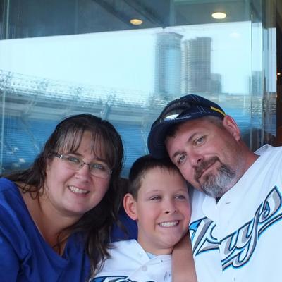 Profile Picture of Michelle Desrochers (@MichelleDes16) on Twitter