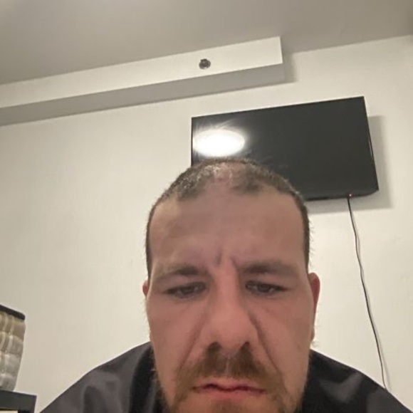 Profile Picture of James boss Klein (@jamesbossklein) on Poshmark