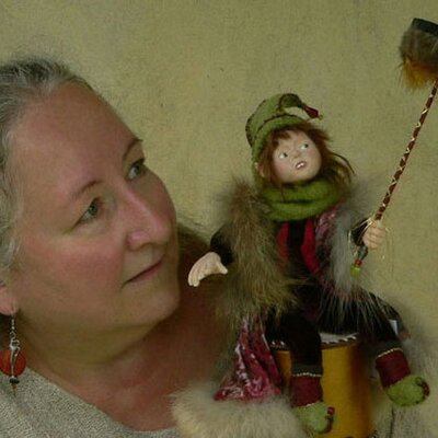 Profile Picture of Monique Lemieux (@MamieCerise) on Twitter