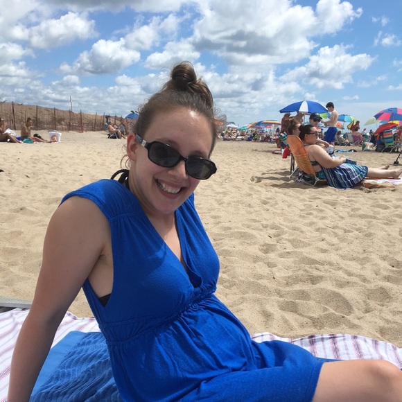 Profile Picture of Ashley Lockwood (@all41518) on Poshmark