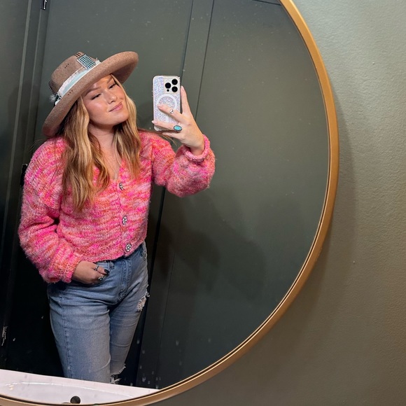 Profile Picture of Alix Dritlein (@alixdritlein) on Poshmark