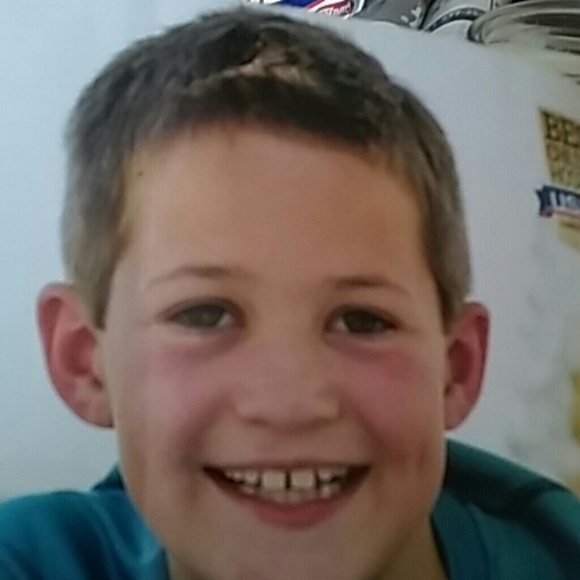 Profile Picture of Dallion Tanner (@dat89) on Poshmark