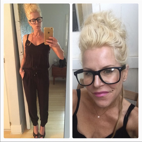 Profile Picture of Wendy Tuttle (@wendytuttle) on Poshmark