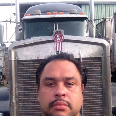 Profile Picture of David Laurel (@truckingmylife) on Twitter