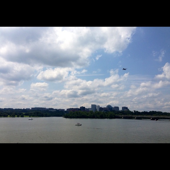 Profile Picture of Jillian Watkins (@ajillianwatkins) on Poshmark