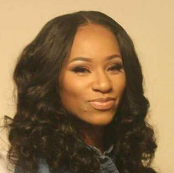 Profile Picture of Kodrecka Shelton (@kodrecka24) on Poshmark