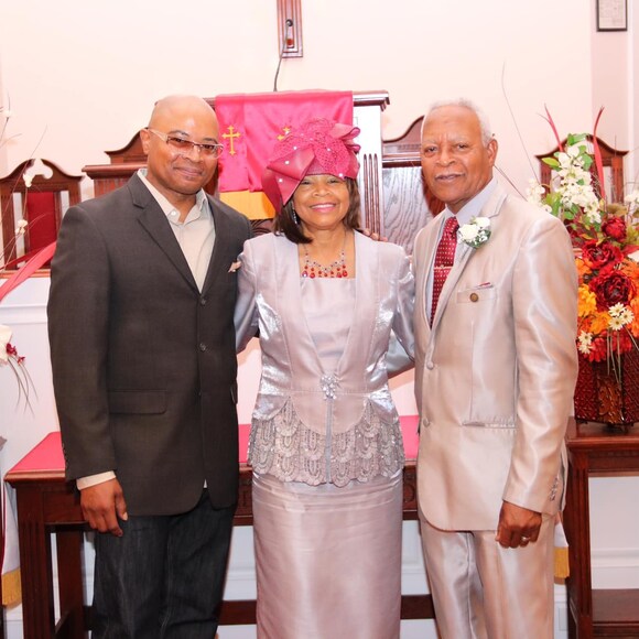 Profile Picture of Thaddeus Sturdivant (@kool_wutta) on Poshmark