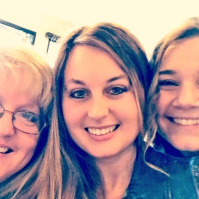 Profile Picture of Jessica Homann (@HomannJessica) on Twitter