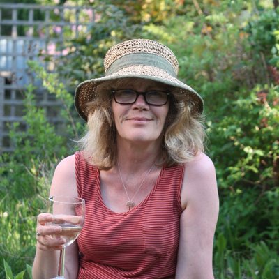 Profile Picture of Suzie Rose (@SuzieSmalley) on Twitter