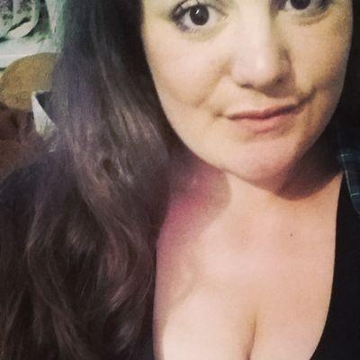 Profile Picture of Savannah Butel-Roach (@ButelRoach) on Twitter