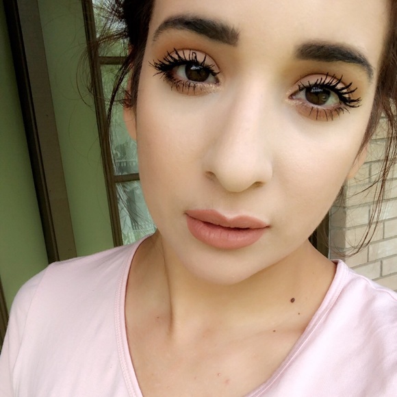 Profile Picture of Natalie Shugars (@nshugars91) on Poshmark