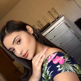 Profile Picture of Alexa Aviles (@alexarosalesavi) on Pinterest
