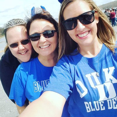 Profile Picture of Kim Loflin (@Kimloflin4) on Twitter