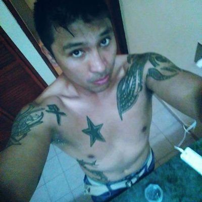 Profile Picture of Jonathan Simental (@hammersimental) on Twitter