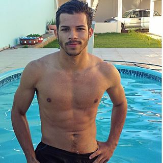 Simon Almeida Duarte (Simon Victor Duarte de Almeida) - Facebook Profile Picture of Simon Almeida Duarte (Simon Victor Duarte de Almeida) (@simon.almeida3) on Facebook