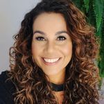 Profile Picture of Eliana Ribeiro (@elianaribeirooficial) on Instagram