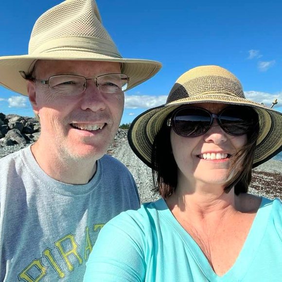 Profile Picture of Robin Rogers (@robinrogers376) on Poshmark