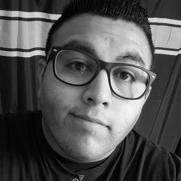 Profile Picture of Felix Alexander (@jrarroyo03) on Poshmark