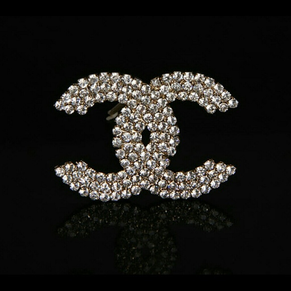 Profile Picture of Lynette Palmer (@leadsan01) on Poshmark