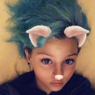 Profile Picture of Alex Lyman 👽 (@Angelina_lyman) on Twitter
