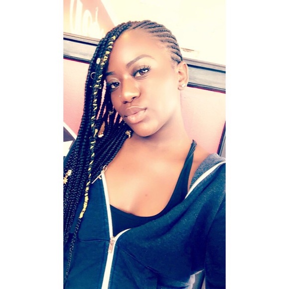 Profile Picture of Tashara Earl (@tashara_earl6) on Poshmark