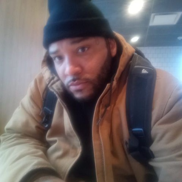 Profile Picture of Joseph Osborne (@joseph_osborne) on Poshmark