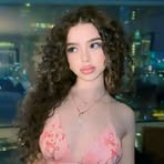 Profile Picture of Roxanne Becerra (@senslenz) on Facebook