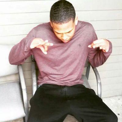 Profile Picture of Juice!!!$$$ (@harold_compton) on Twitter