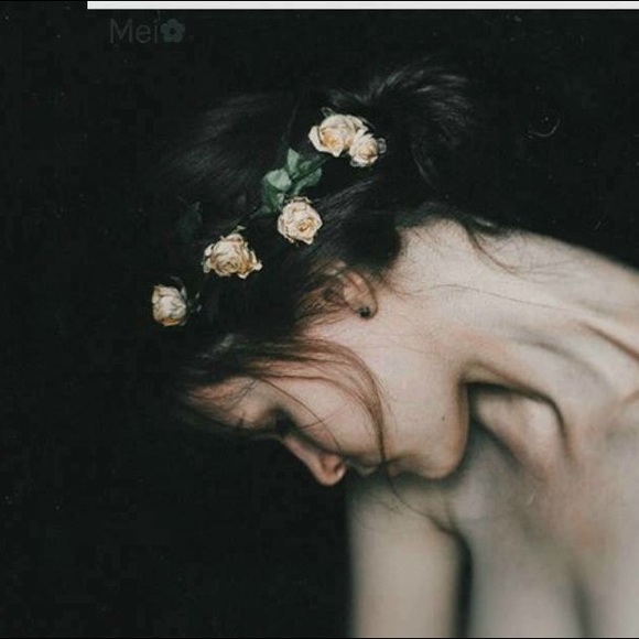 Profile Picture of Claudia Franco (@claudia_12ns) on Poshmark