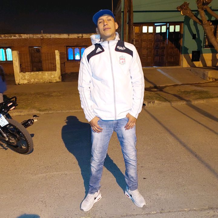 Profile Picture of nicolasvivas12 (@nicolasvivas12) on Tiktok