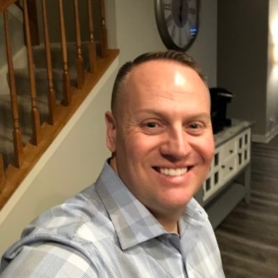 Profile Picture of Robert Engelke (@engelke75) on Twitter