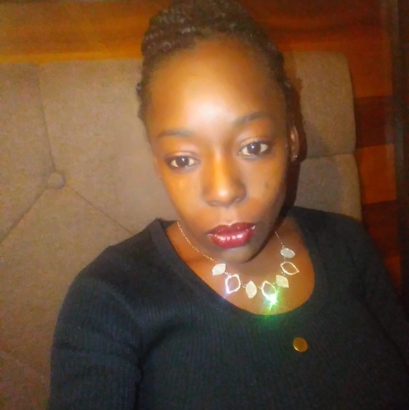 Profile Picture of Cindy Perkins (@cinsexy1) on Poshmark