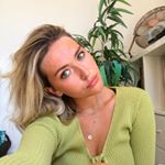 Profile Picture of Amelia Jane Best (@ameliajbest) on Instagram