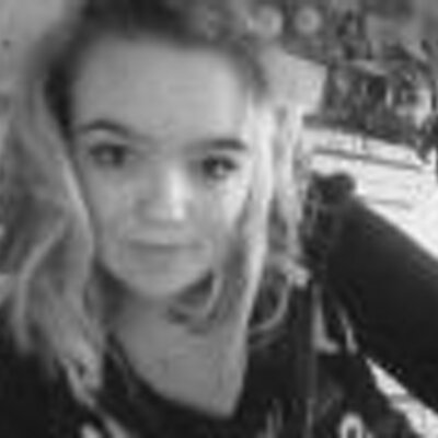 Profile Picture of Jeannette Clayton (@PinkLunaticf146) on Twitter