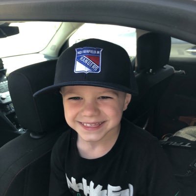 Profile Picture of Brett Bilodeau (@topdonkey12) on Twitter