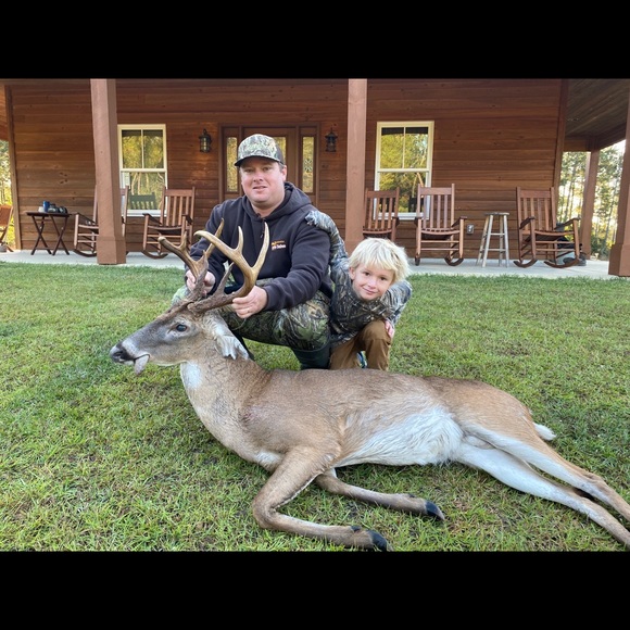 Profile Picture of Michael Altman (@mkaltman406) on Poshmark