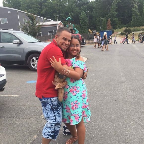 Profile Picture of Daniel Terhune (@animal5) on Poshmark