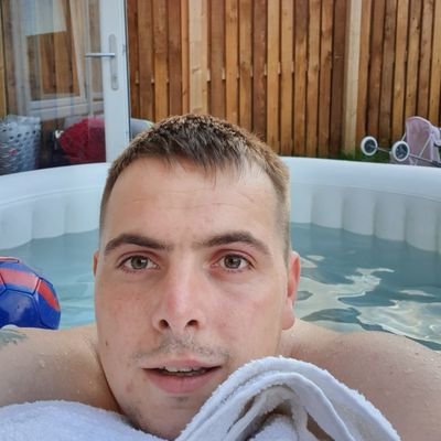 Profile Picture of Darren Halliday (@halliday9292) on Twitter