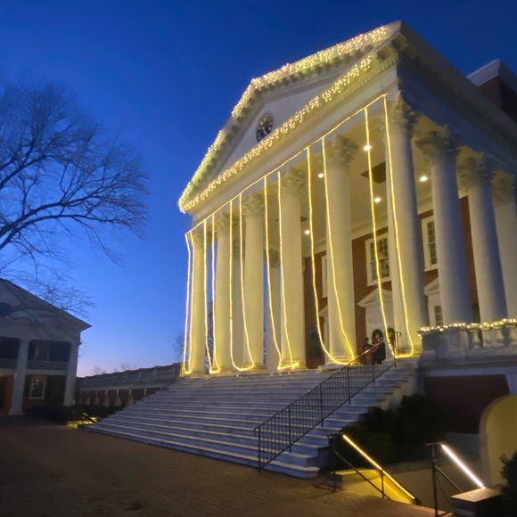 Alex Laurencelle - Poshmark Profile Picture of Alex Laurencelle (@coreylaurencel) on Poshmark