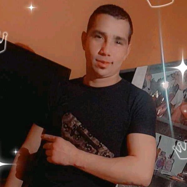 Profile Picture of Albert Piri (@albert.piri) on Tiktok