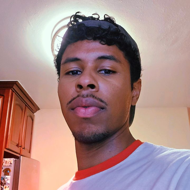 Profile Picture of howardhoww (@hohoww) on Tiktok