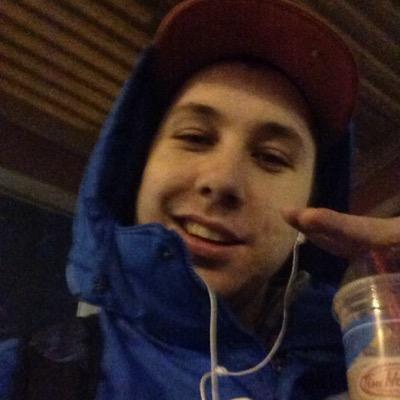 Profile Picture of Michael Duquette (@micduq95) on Twitter