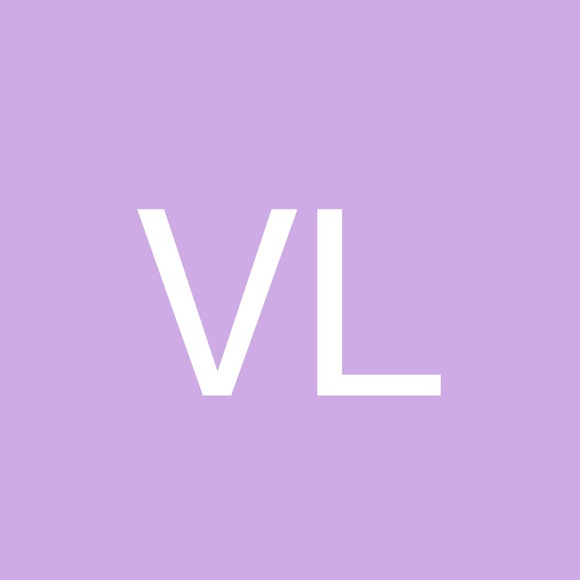 Profile Picture of Verne Lennie (@vernelennie9072) on Poshmark