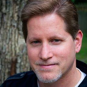 Profile Picture of David Shane Fowlkes (@RedBirdObx) on Twitter