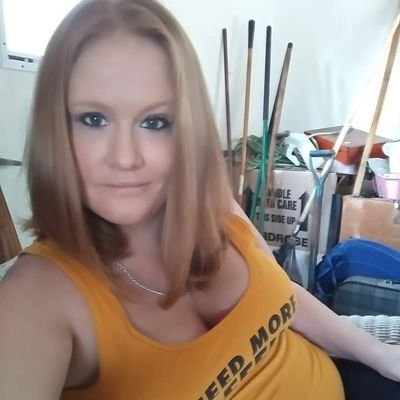 Profile Picture of Karen Gallaher (@momoftwins5184) on Twitter