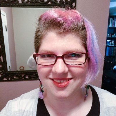 Profile Picture of Elizabeth L. Howard (@star_momma) on Twitter